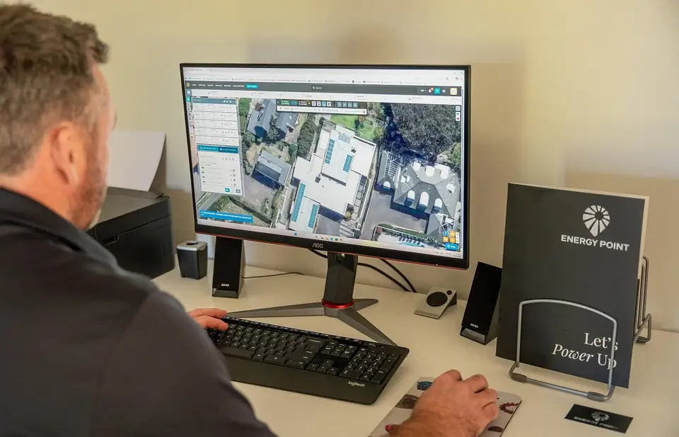 An Energy Point specialist planning a solar design